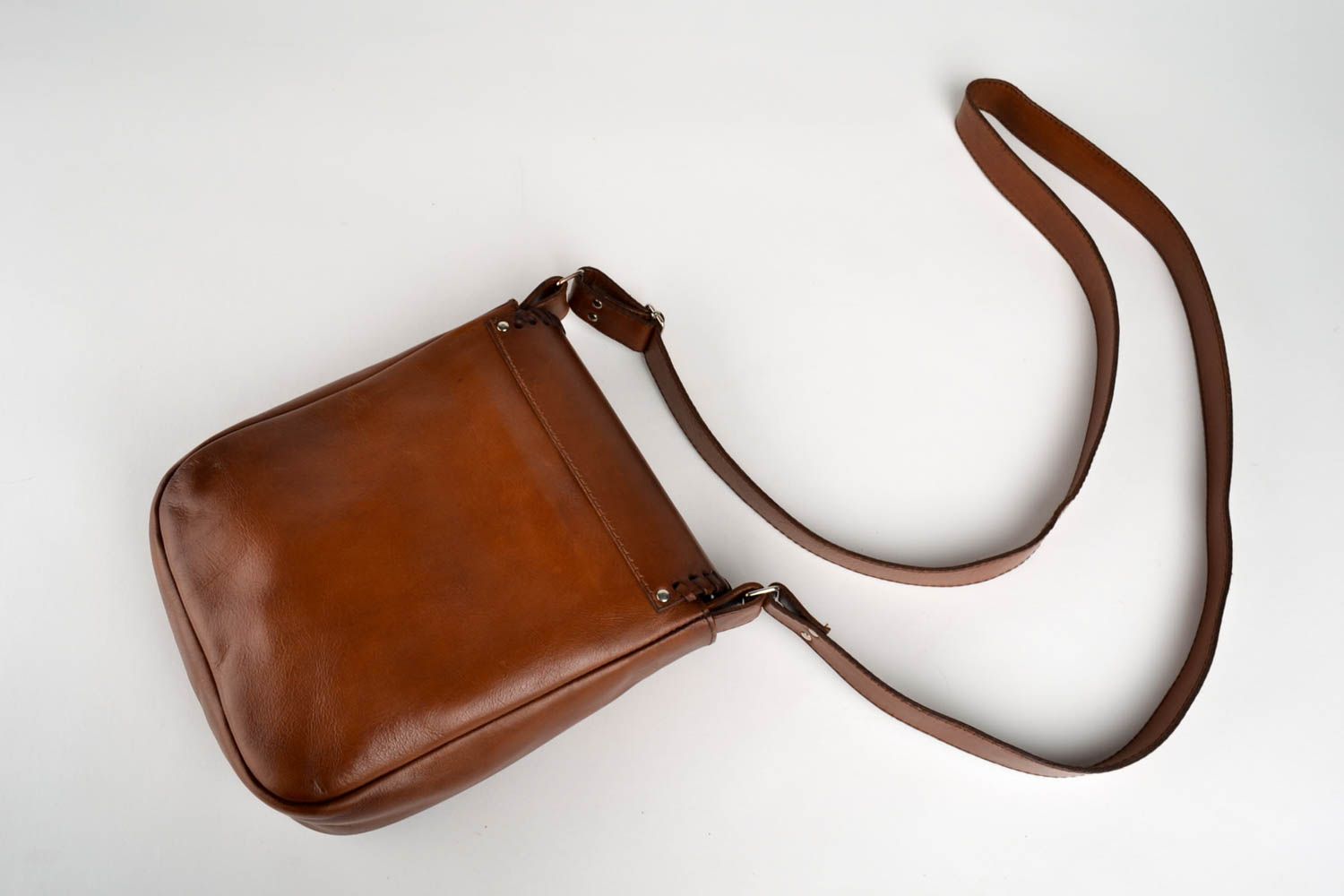 Сумка ручной работы кожаная сумка с рисунком коричневая сумка через плечо фото 2