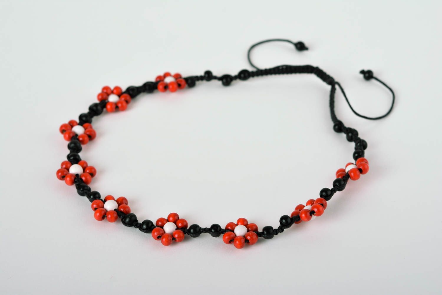 Collier floral Bijou fait main rouge-noir perles de bois Cadeau pour femme photo 1