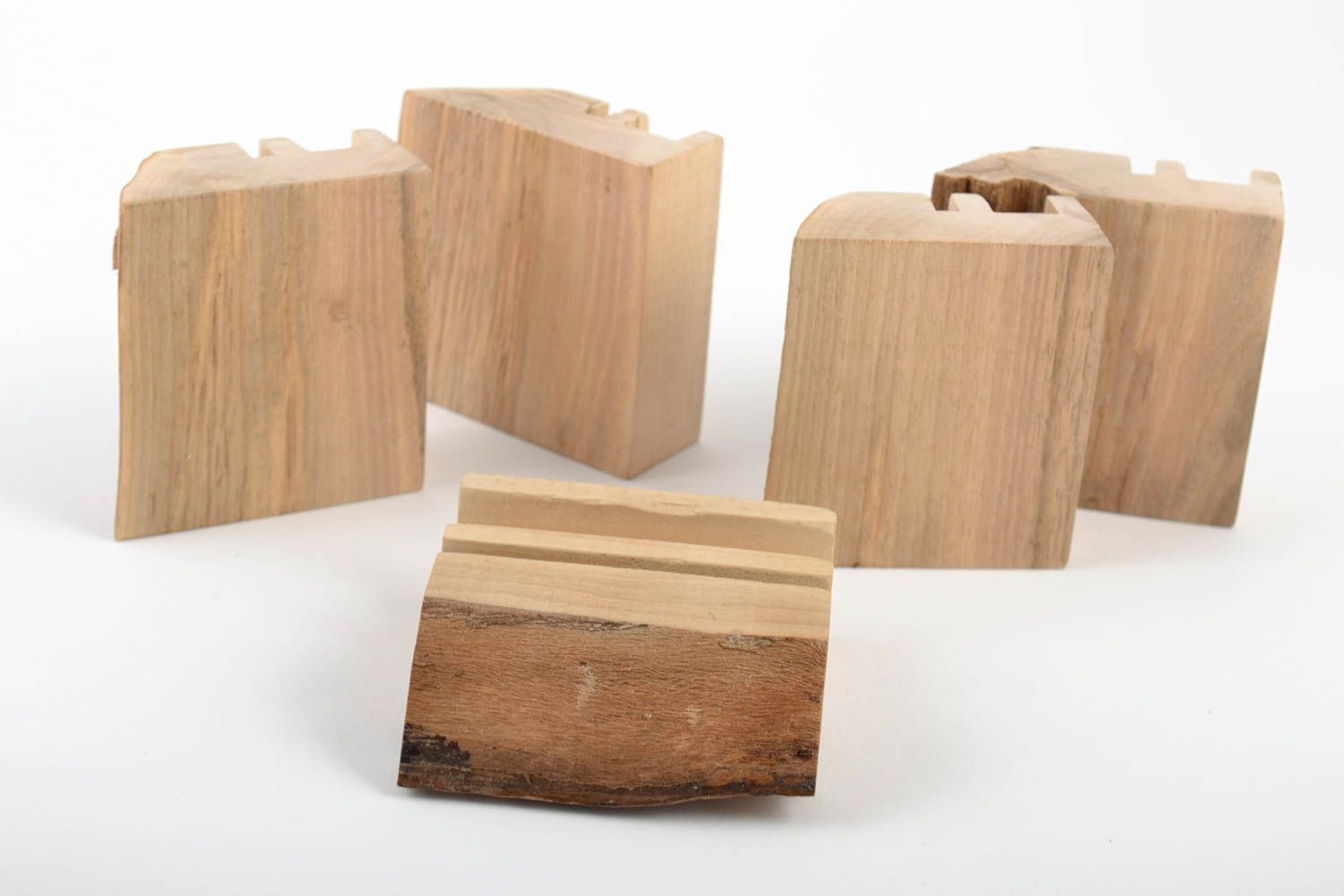 Supports pour téléphones portables en bois originaux faits main 5 pièces photo 2