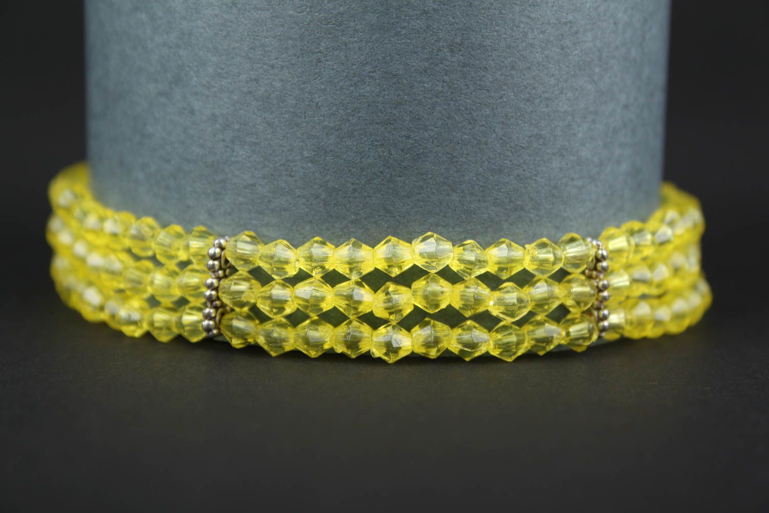 Bracelet jaune Bijou fait main en perles à facettes original Cadeau pour femme photo 3