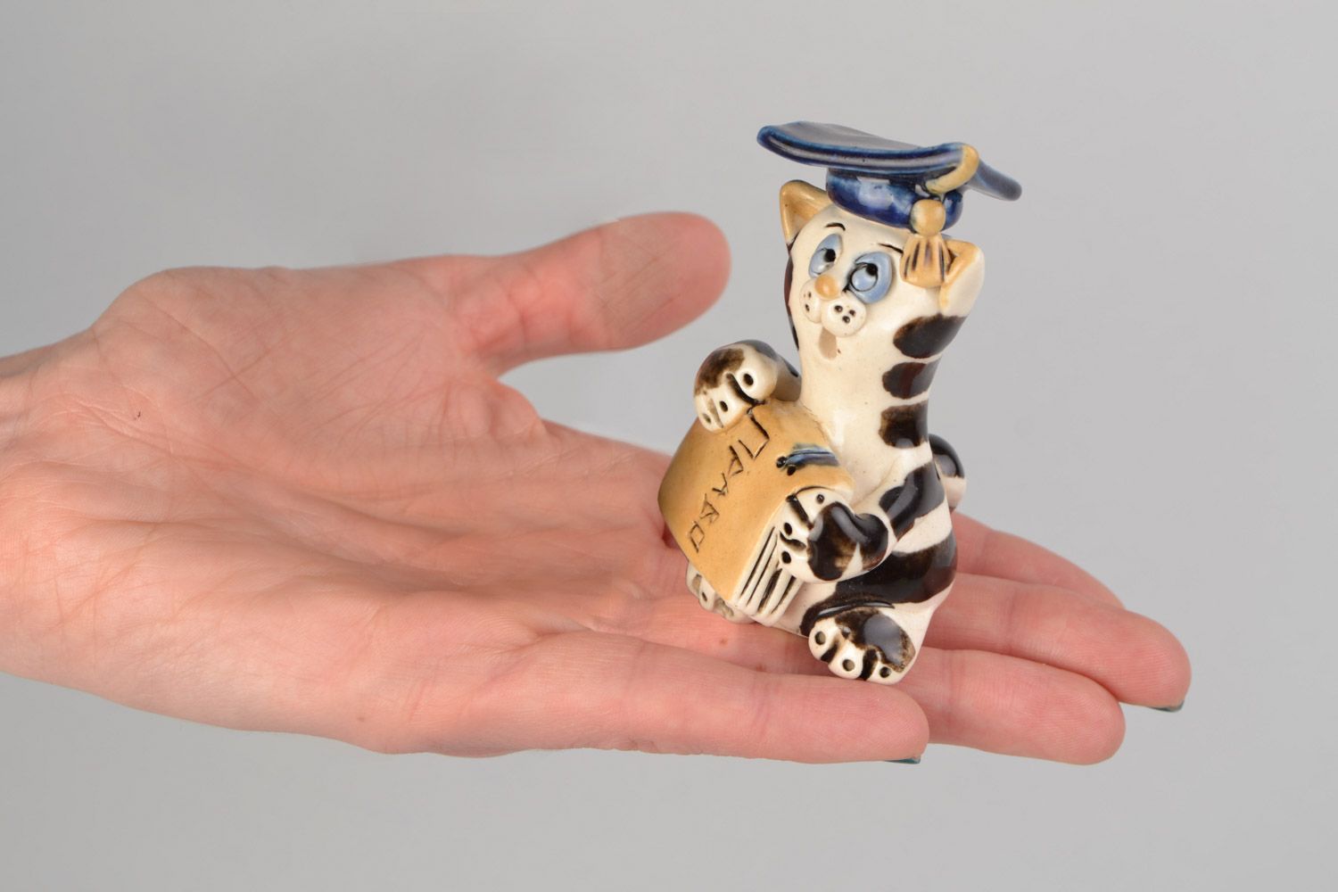 Handmade decorative clay figurine cat in hat painted with colored glaze for home decor photo 2