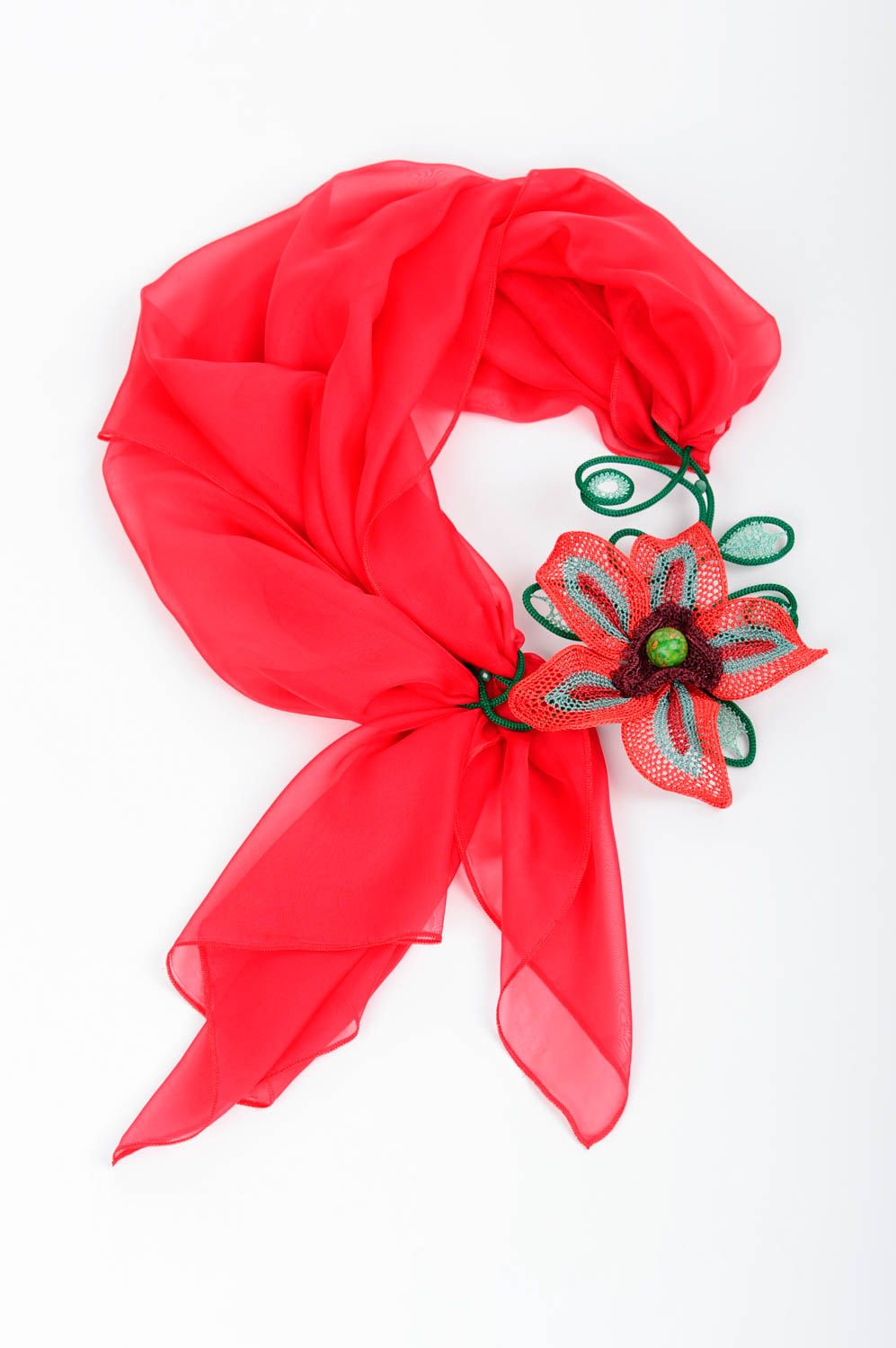 Écharpe rouge avec fleur Écharpe faite main en mousseline de soie Cadeau femme photo 1