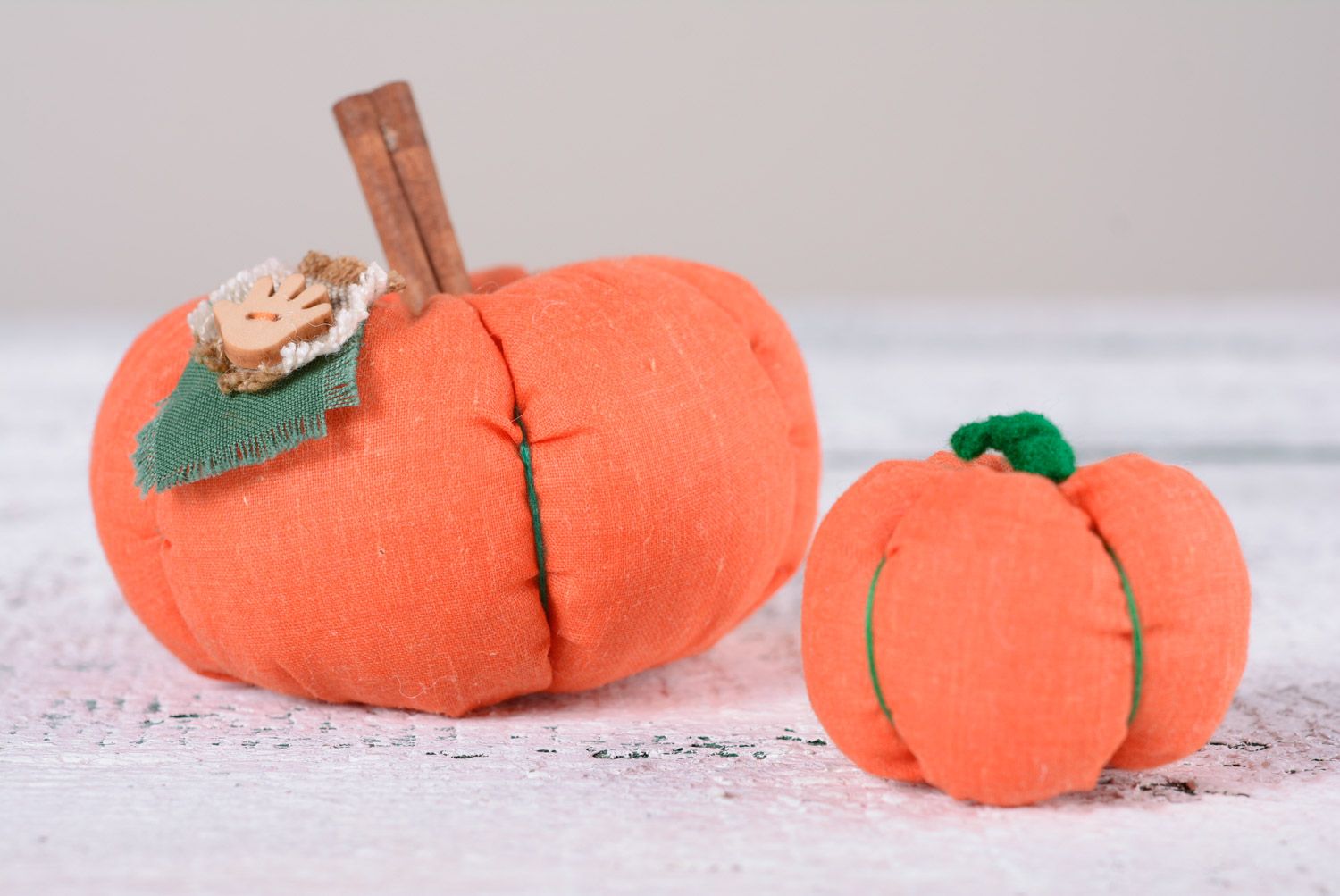 Handmade interior soft toys in the shape of pumpkins sewn of linen 2 items photo 4