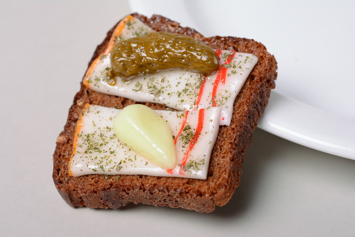 Aimant pour frigo en pâte polymère original accessoire déco Sandwich au lard photo 2