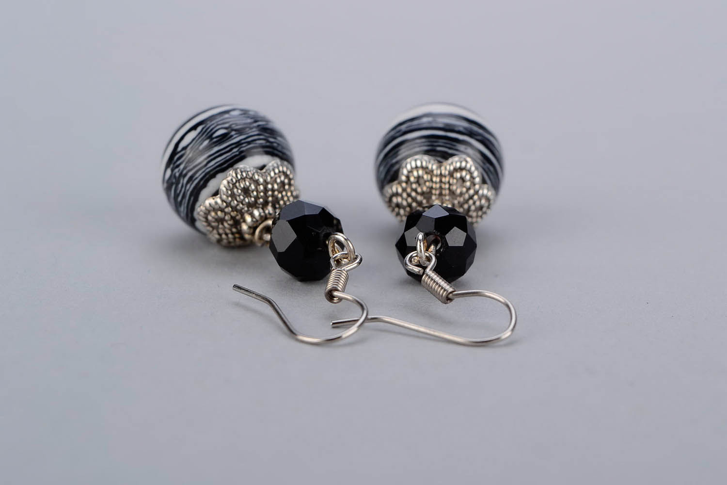 Earrings Balls with white and black agate photo 5