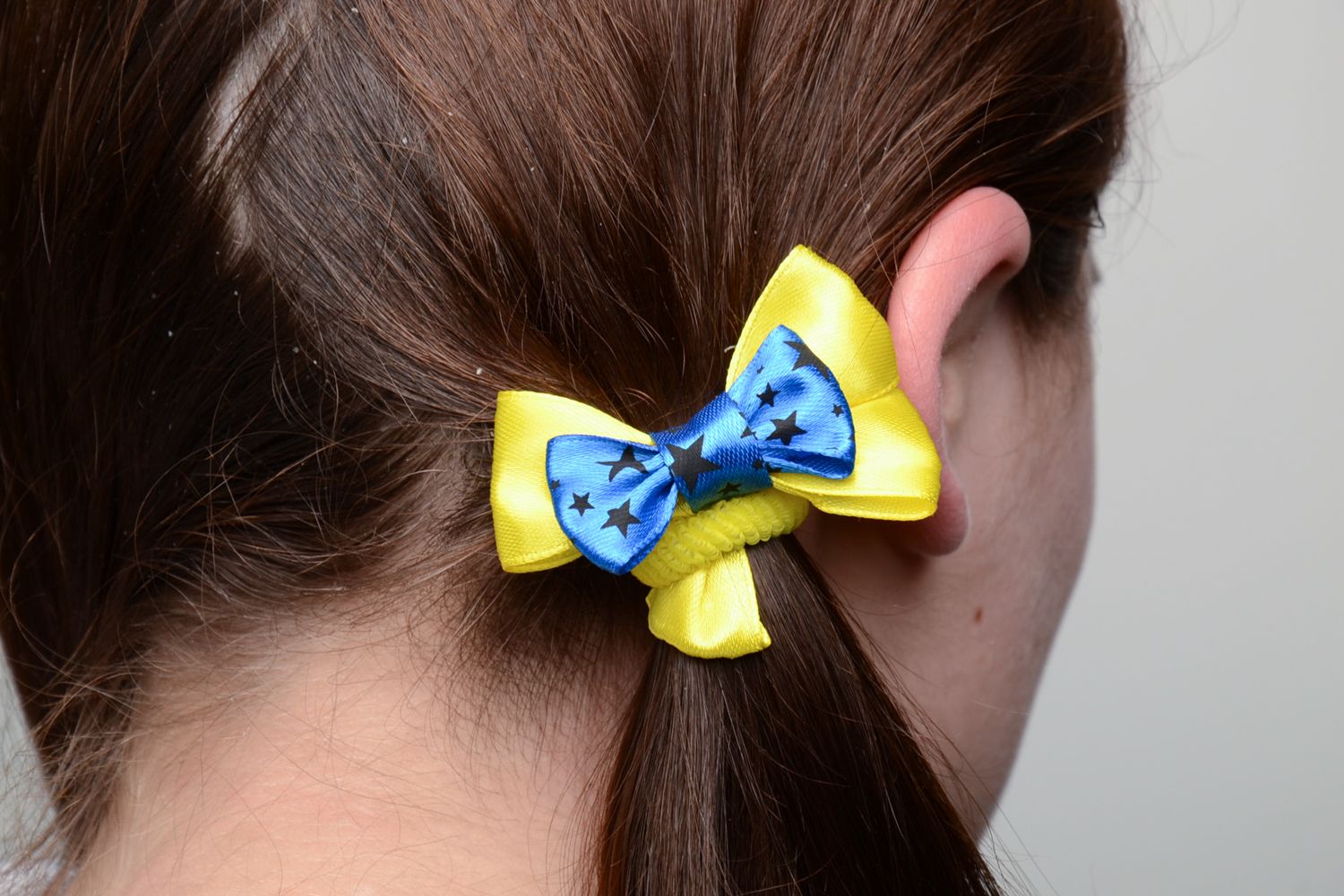 Hair tie with ribbon bow photo 5