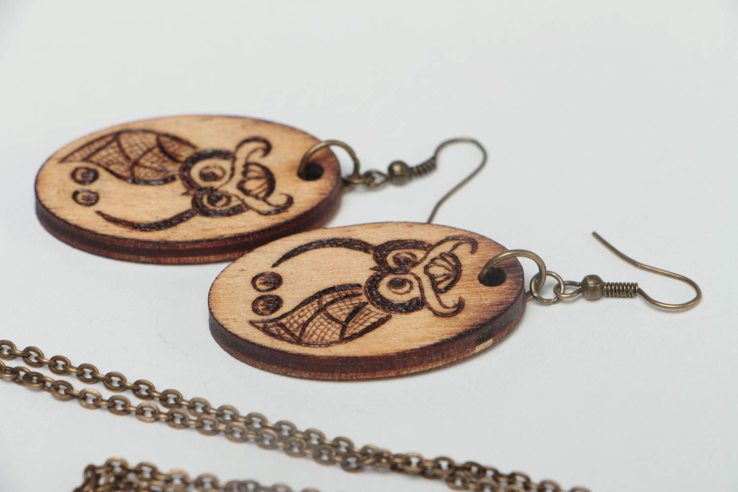 Handmade ethnic accessories wooden earrings pendant on chain wooden jewelry photo 4