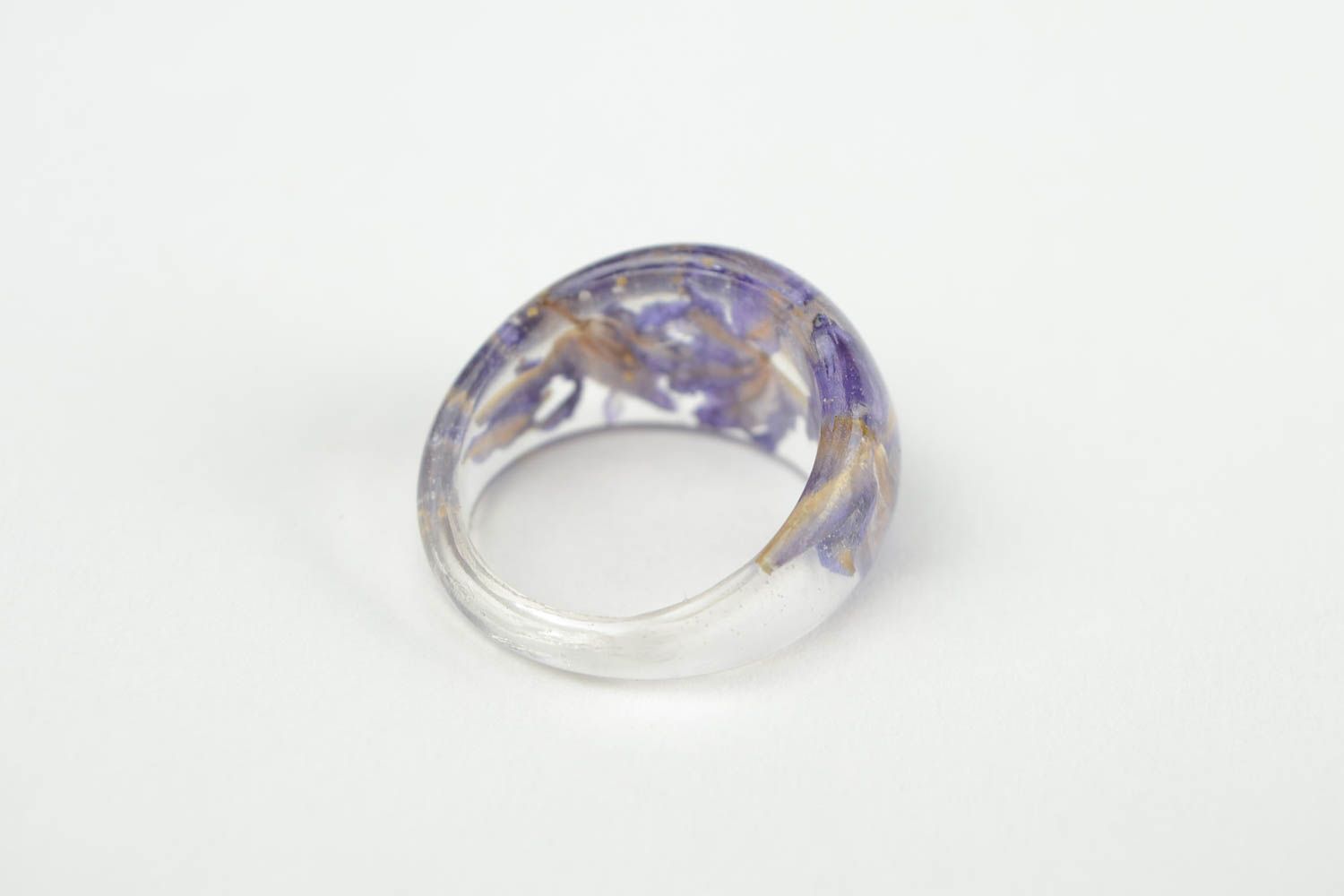Кольцо ручной работы кольцо из эпоксидной смолы кольцо с цветами фиолетовое фото 4