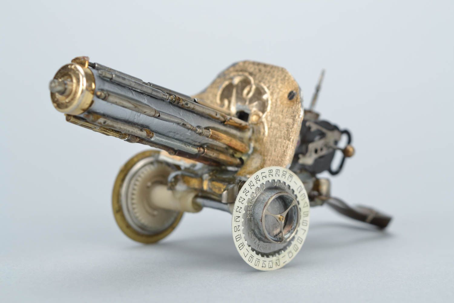 Handmade steampunk metal figurine with clock mechanisms Machine Gun Maxim photo 1