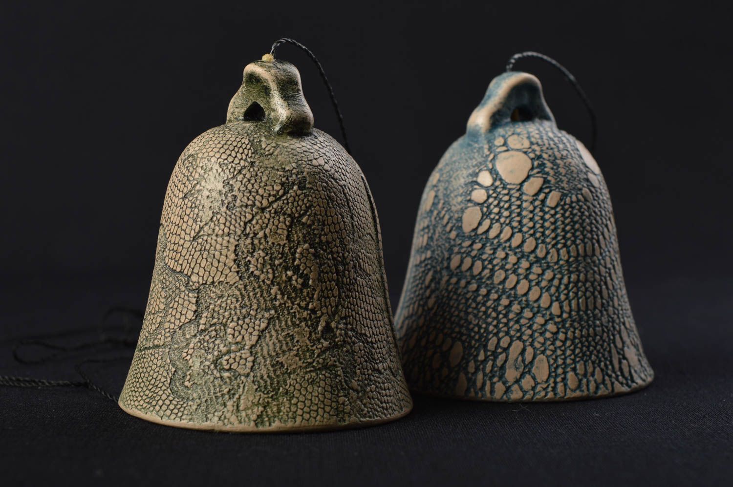 Колокольчики из глины ручной работы глиняные сувениры  колокольчики сувенирные фото 1