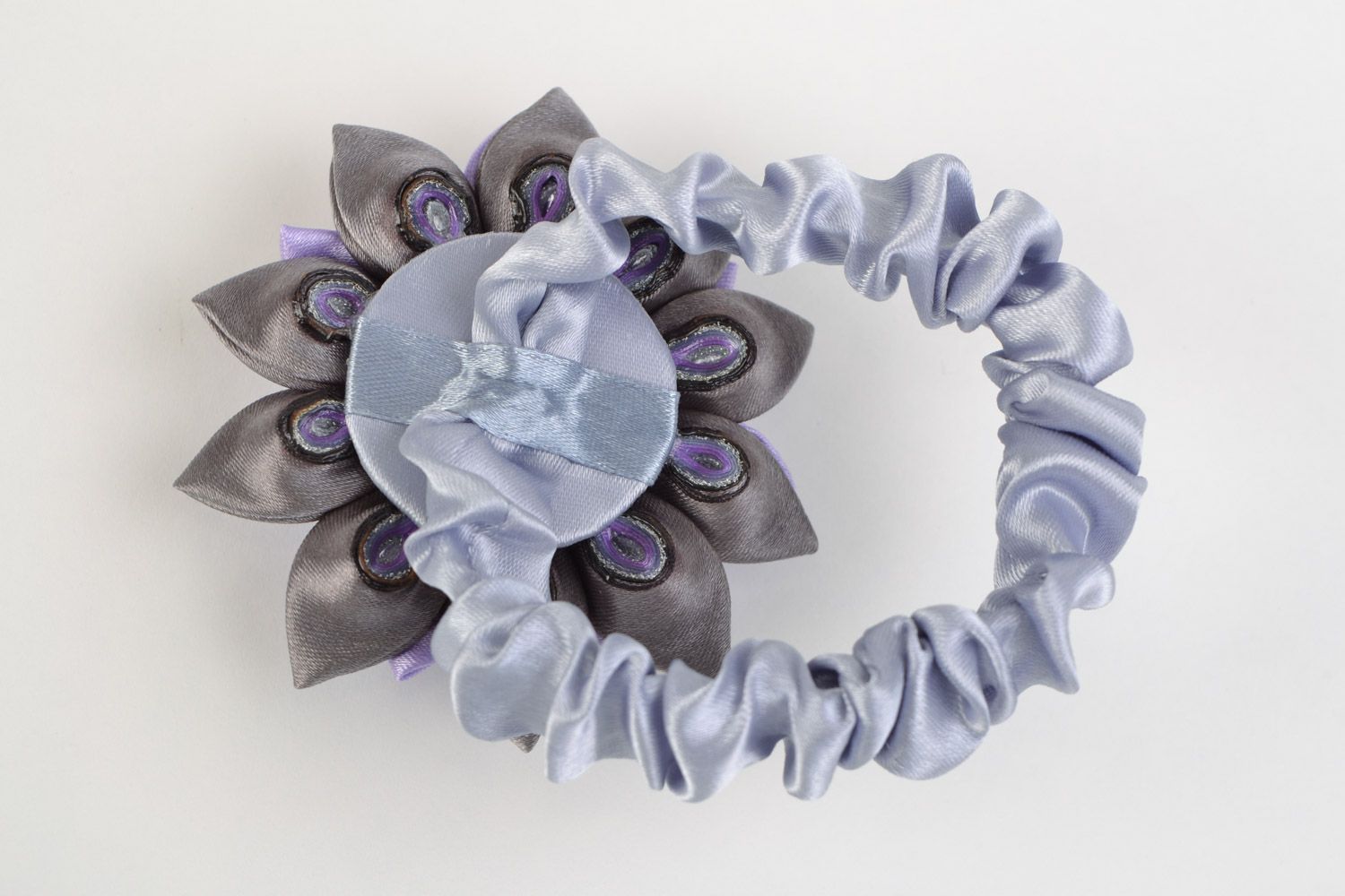 Large handmade kanzashi flower hair tie of lilac and gray colors photo 5
