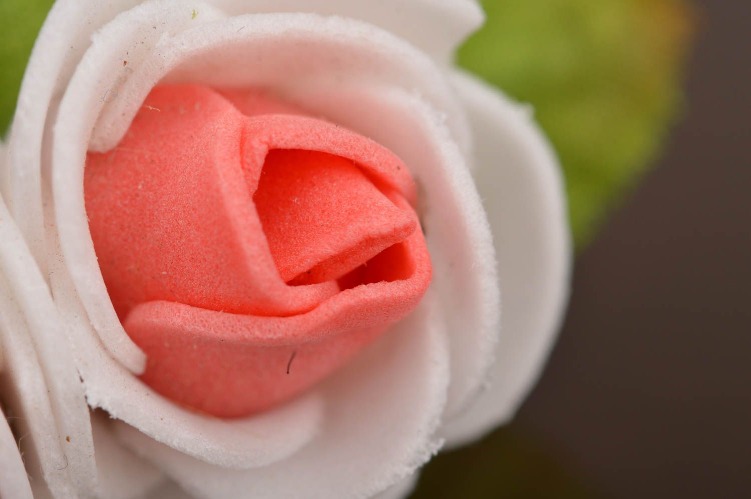 Детская заколка цветок розовая нежная красивая небольшая нарядная ручной работы фото 4