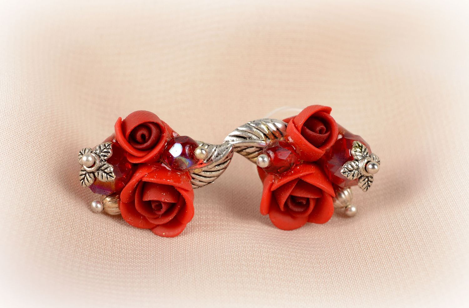 Handgemachte Blumen Ohrringe in Rot Polymer Schmuck Accessoire für Frauen schön foto 5