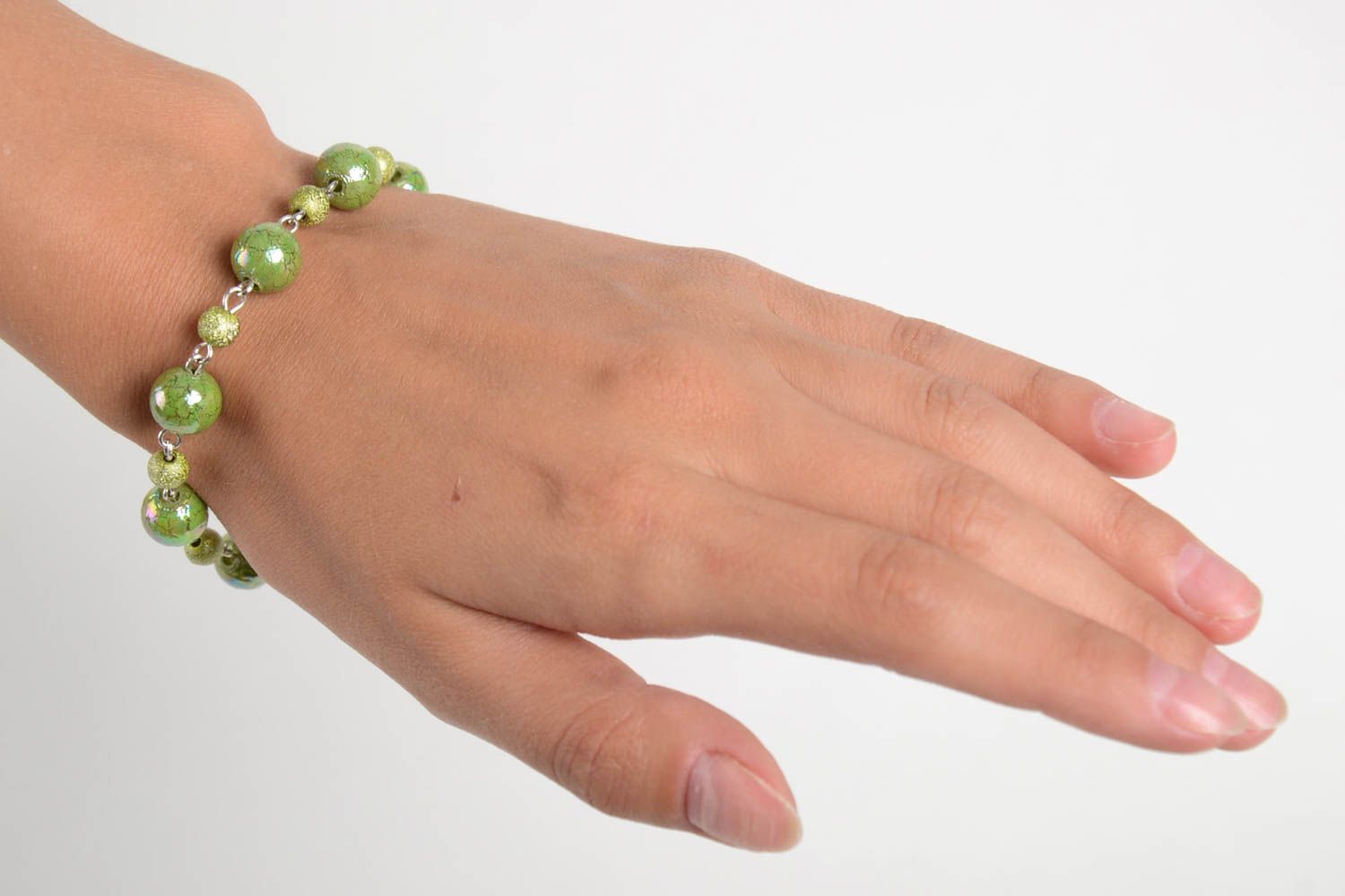 Armband Kugeln handgefertigt Damen Schmuck Geschenk für Frauen in Grün foto 2