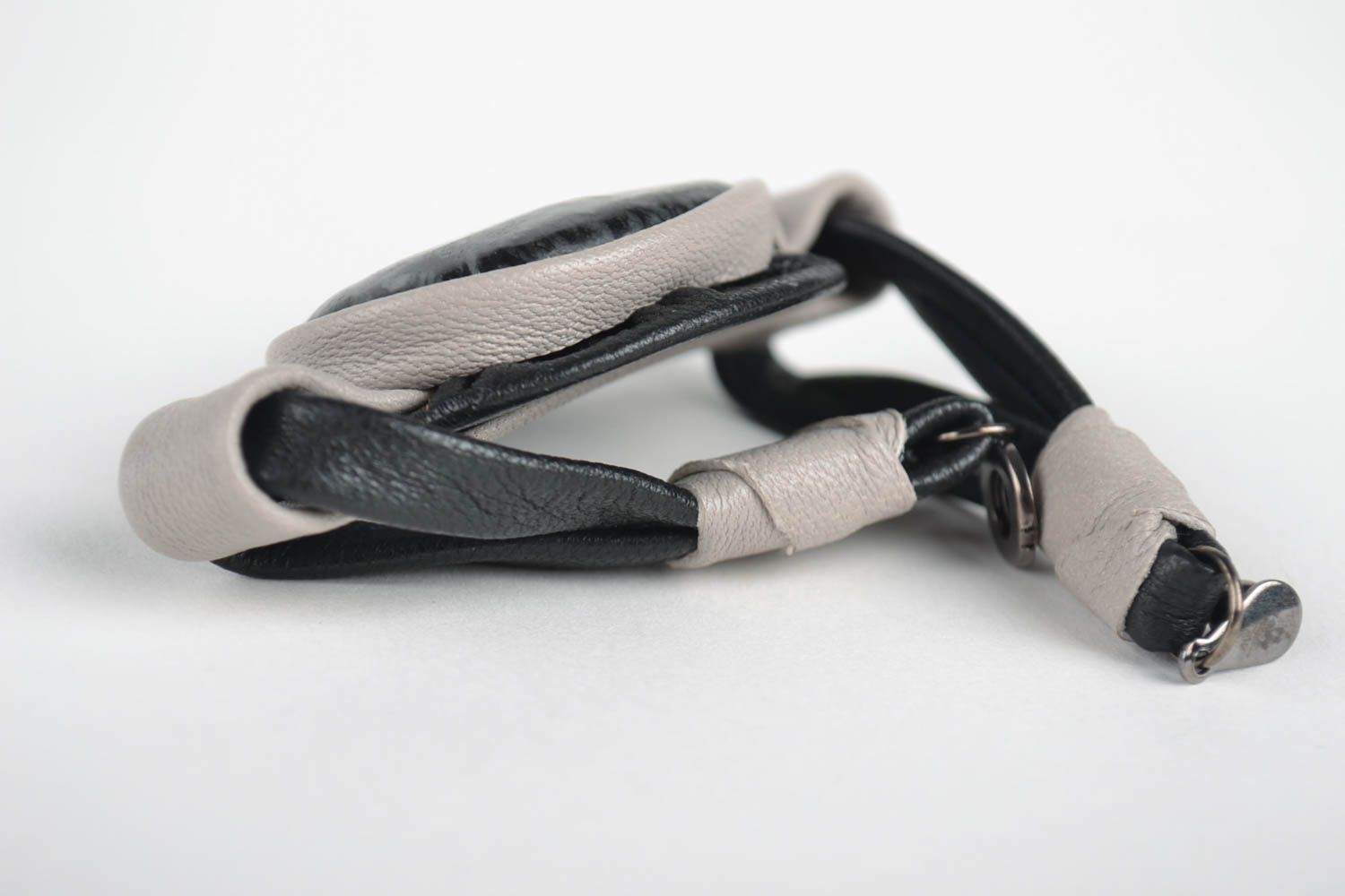 Handmade Leder Armband Designer Schmuck Accessoires für Frauen mit Stein grau foto 4