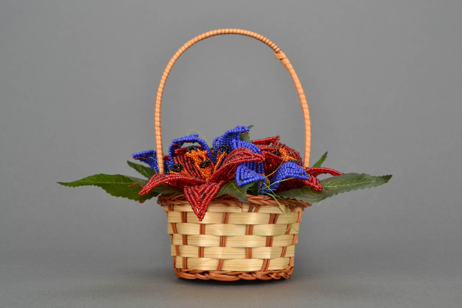 Beaded bouquet of lilies in basket photo 3
