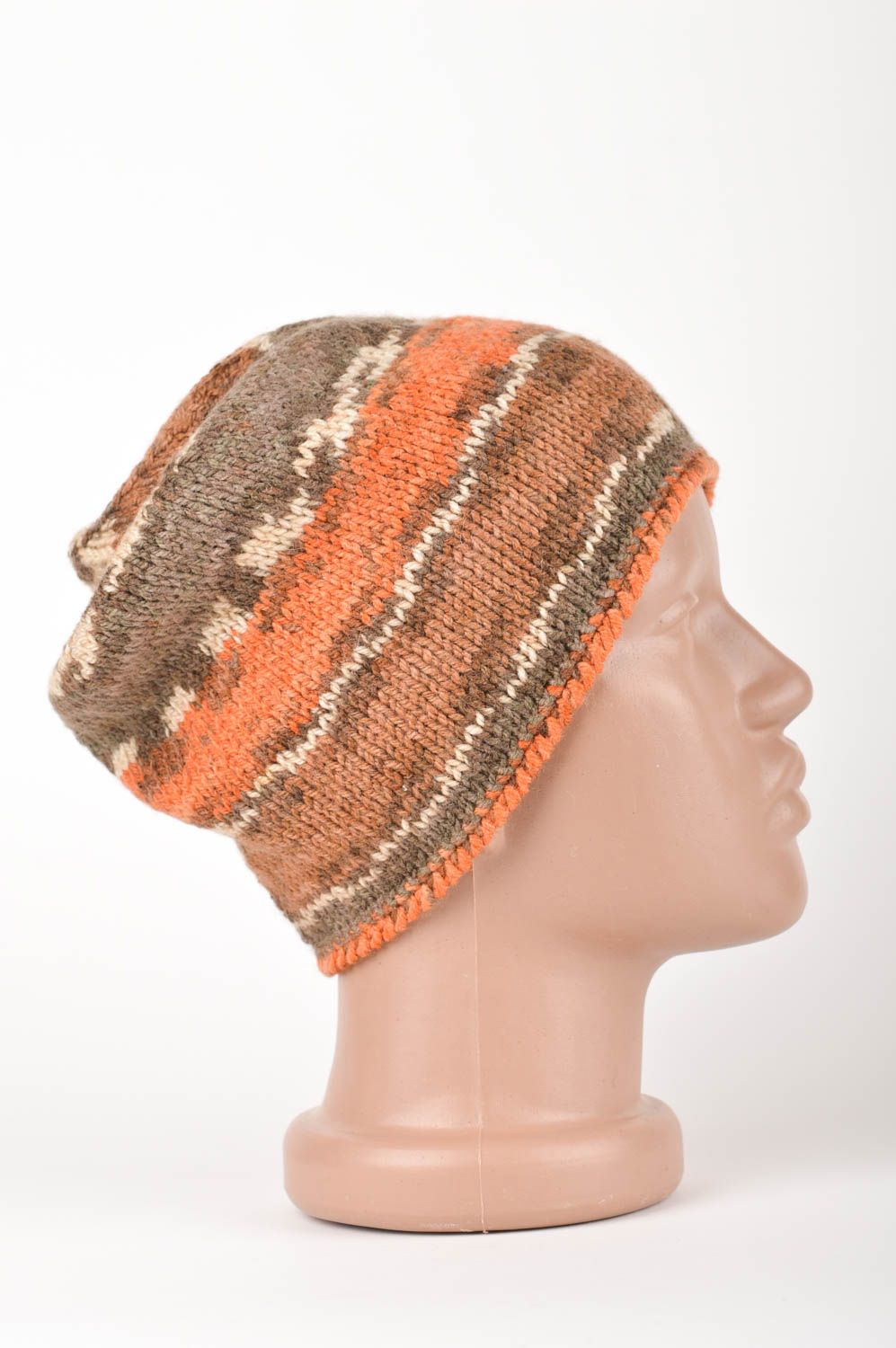 Вязаная шапка ручной работы зимняя шапка трехцветная вязаная шапочка шерстяная фото 3