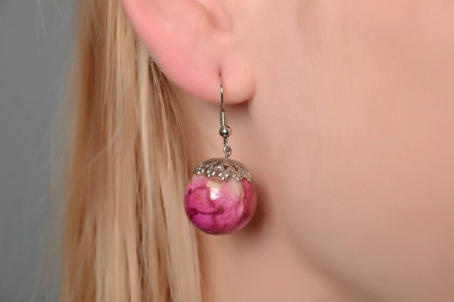 Earrings with roses photo 4