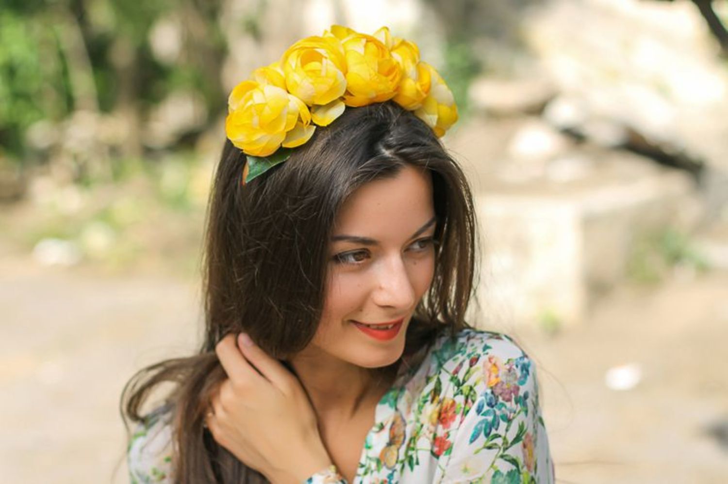 Ghirlanda con fiori gialli fatta a mano cerchietto di moda accessori donna foto 2
