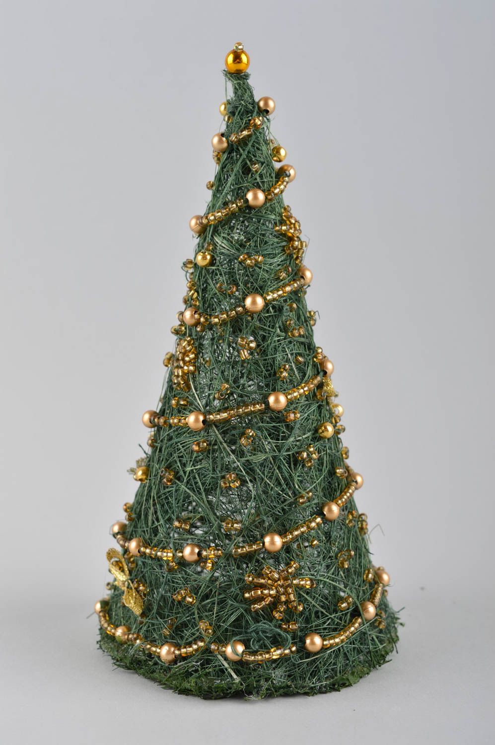 Árbol de Navidad hecho a mano pequeño elemento decorativo adorno de fin de año foto 2