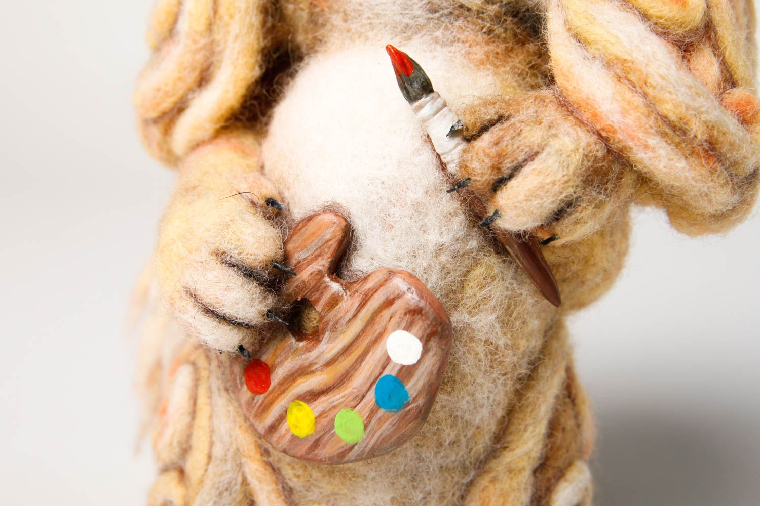 Peluche chien pékinois Jouet fait main en laine feutrée Décoration d'intérieur photo 5