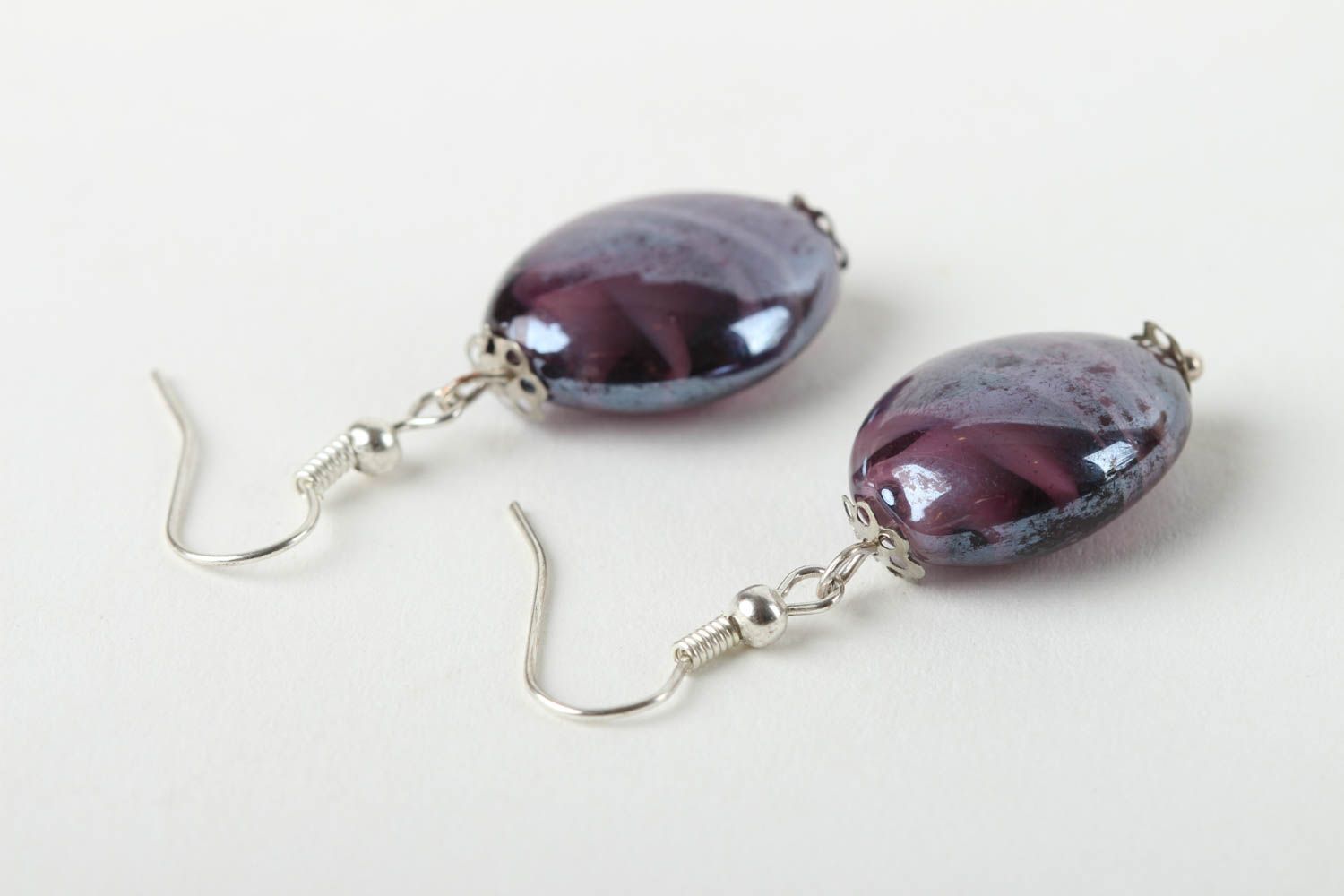 Handmade violette Glas Ohrringe Accessoire für Frauen Designer Schmuck  foto 4