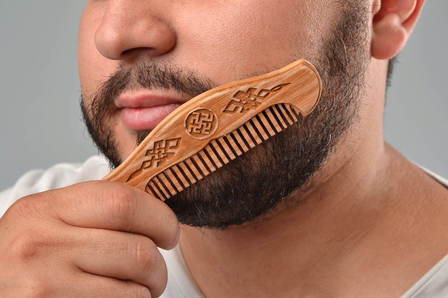 Handmade natural wooden beard comb designer with Slavic ornament photo 2