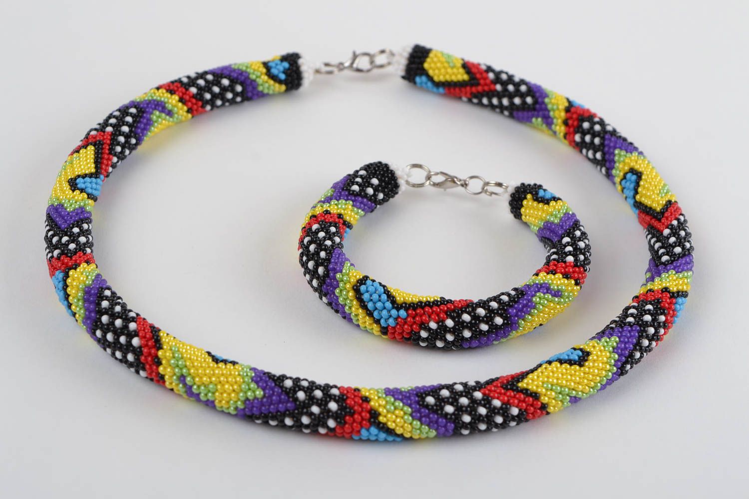 Handmade bead wide cord necklace and bracelet in African style for women photo 2