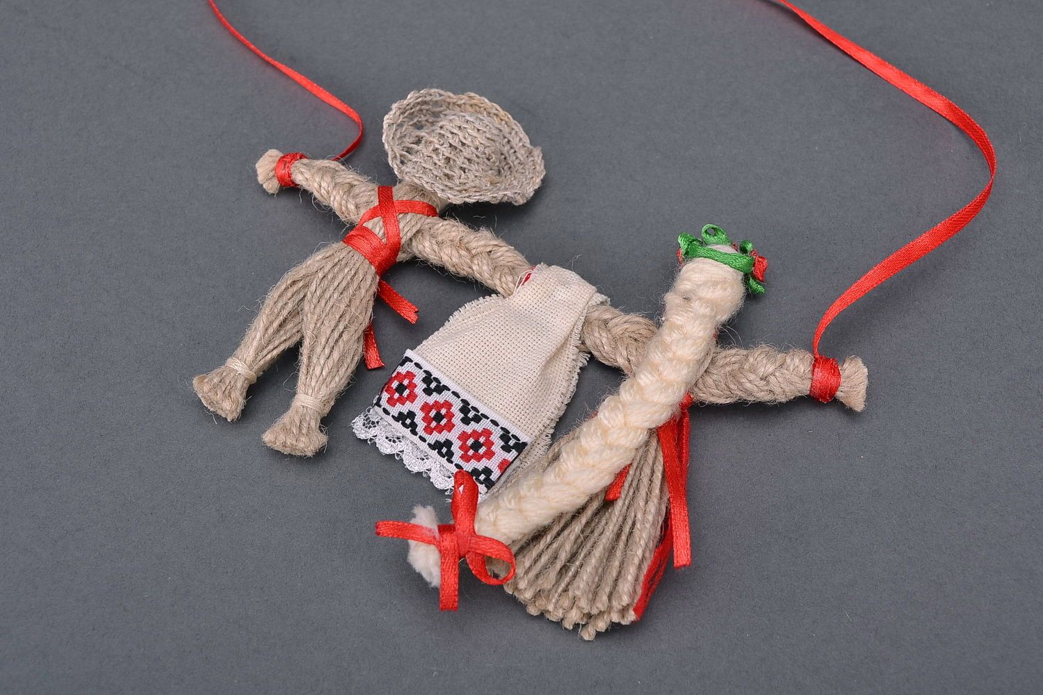 Bambole per nozze di stoffa fatte a mano amuleto talismano giocattolo slavo foto 3