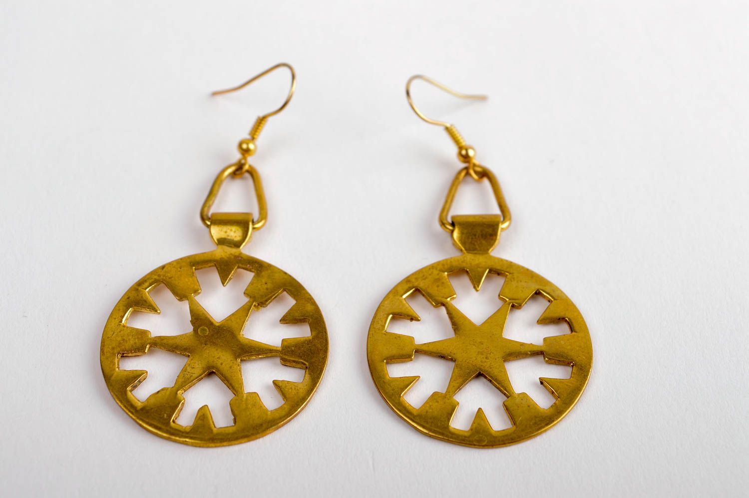 Stylish handmade metal earrings beautiful jewellery fashion trends gift ideas photo 3