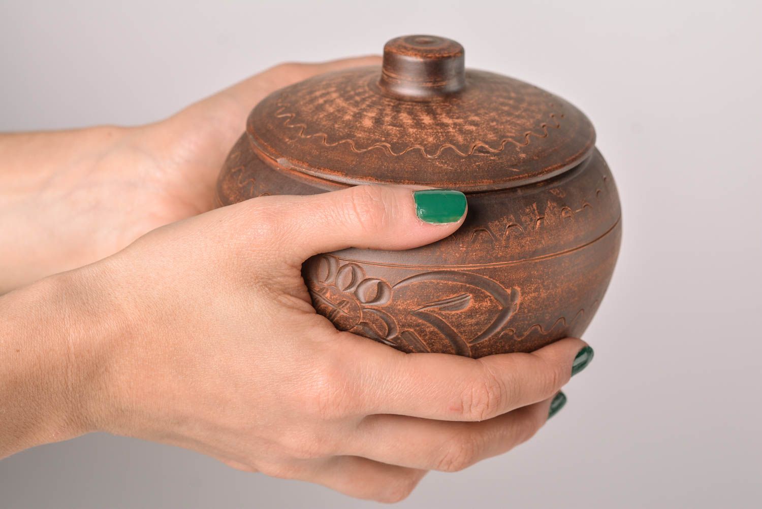 Глиняный горшок посуда ручной работы керамическая кастрюля с крышкой красивая фото 2