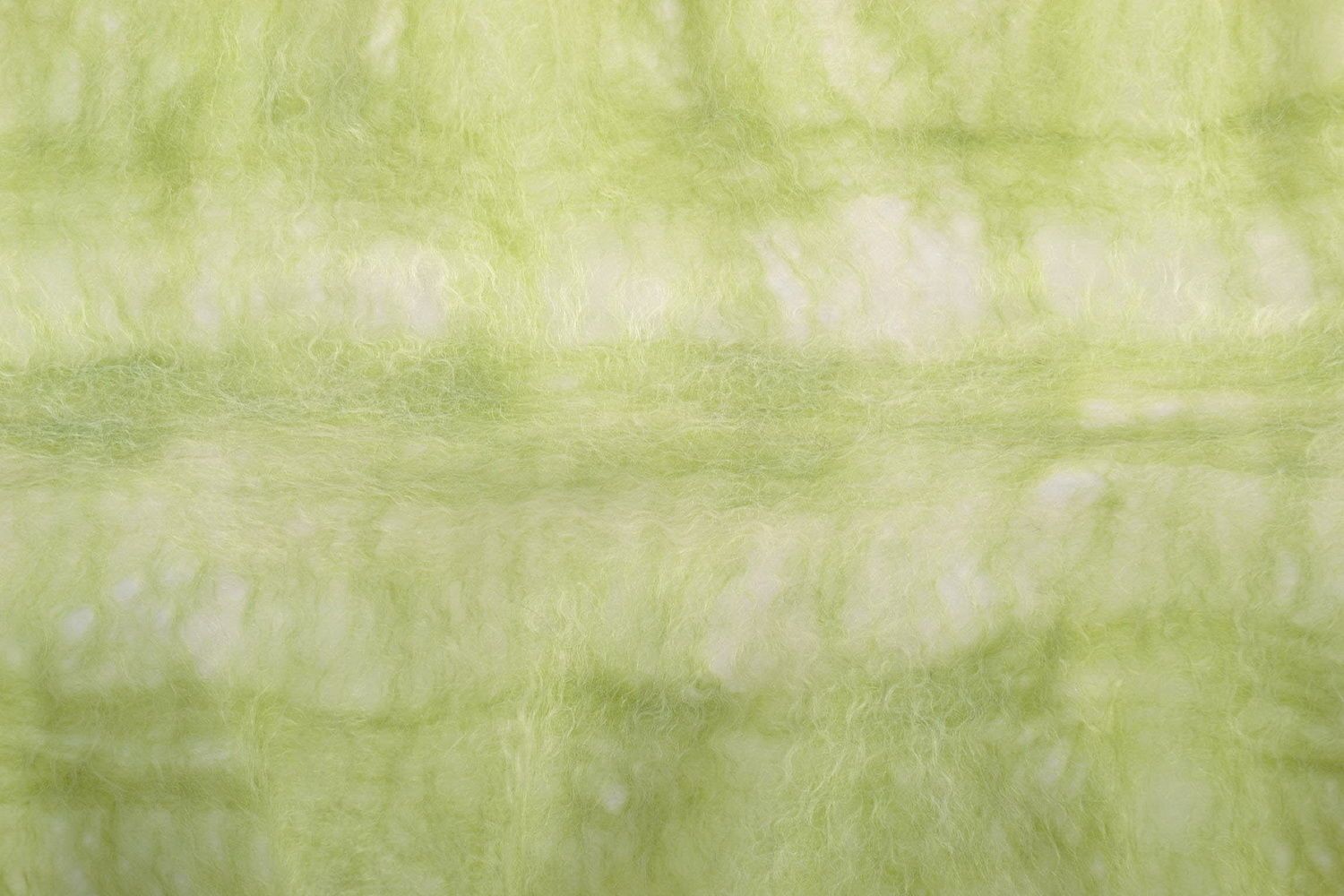 Cachecol de lã em técnica de feltragem de lã molhada  foto 5
