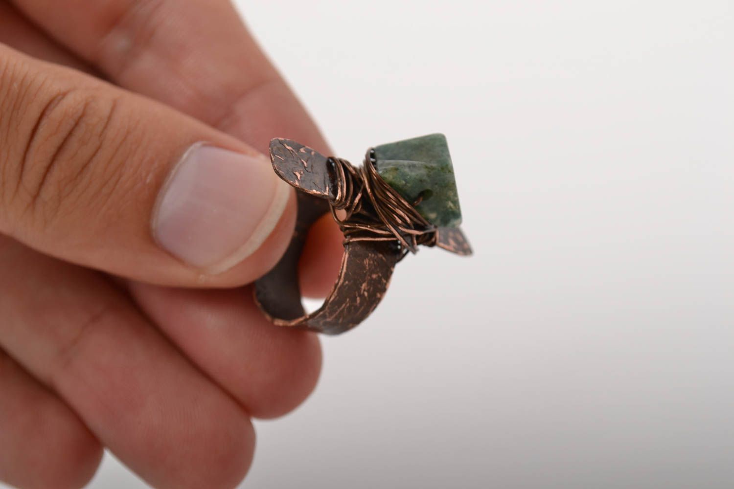 Handmade Designer Schmuck Ring mit Stein Jaspis grün schöner Kupfer Ring  foto 5