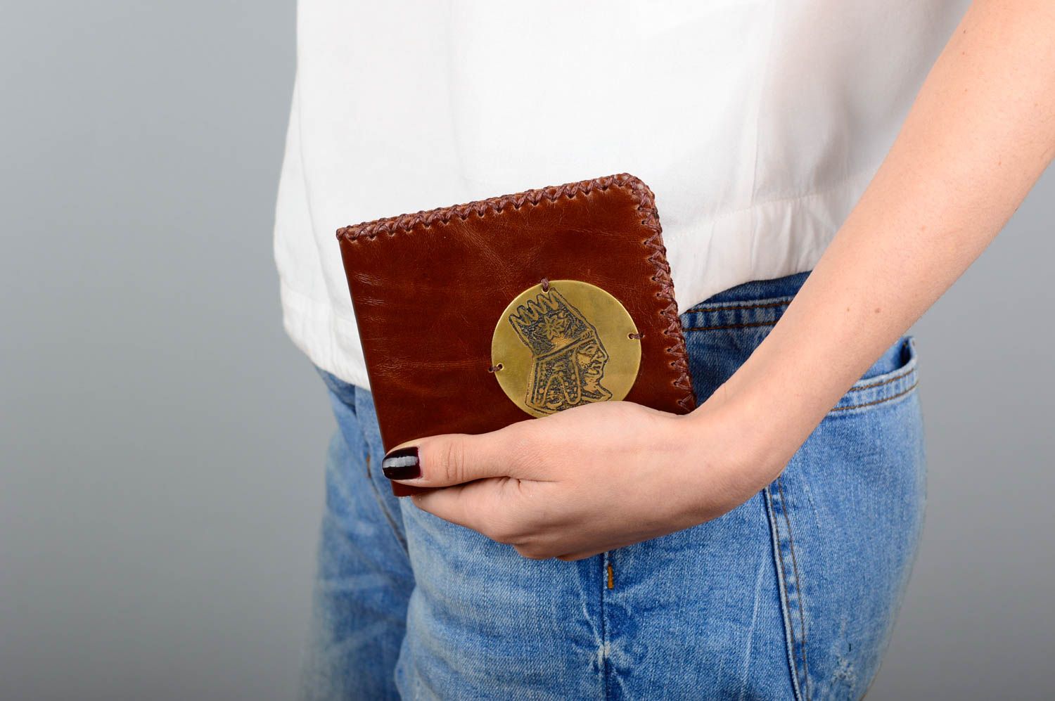 Мужской бумажник из натуральной кожи ручной работы с отделениями для монет фото 5