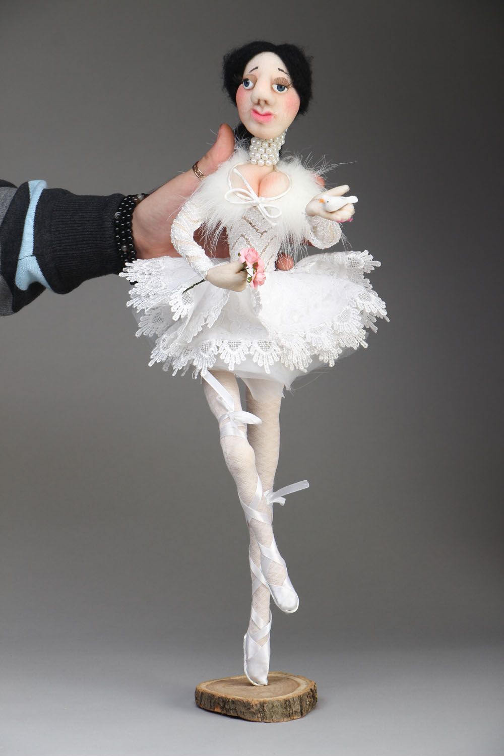 Muñeca artesanal Primera bailarina foto 4