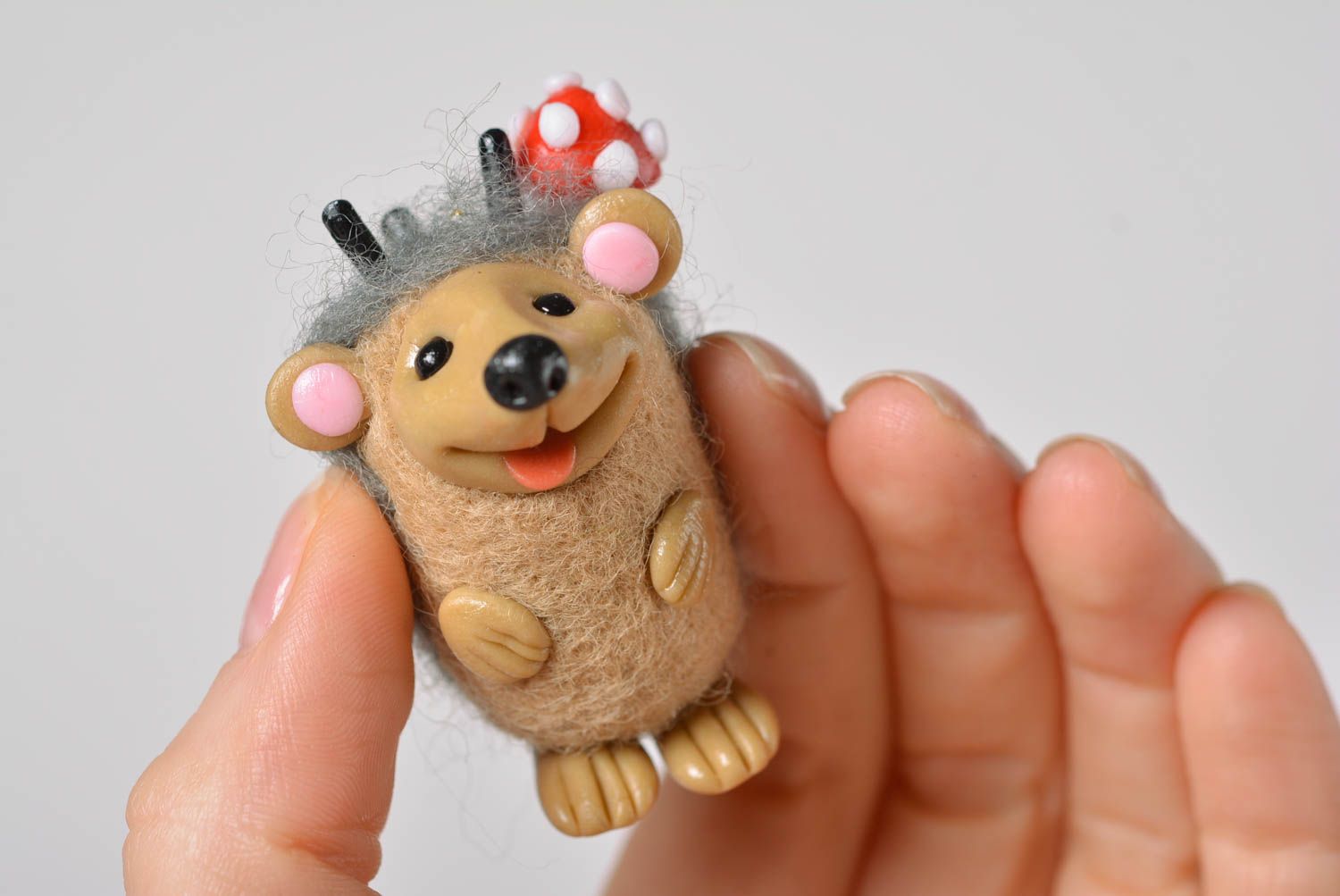 Gefilzte Figuren handmade Igel Spielzeug originelle Geschenke ausgefallen  foto 4
