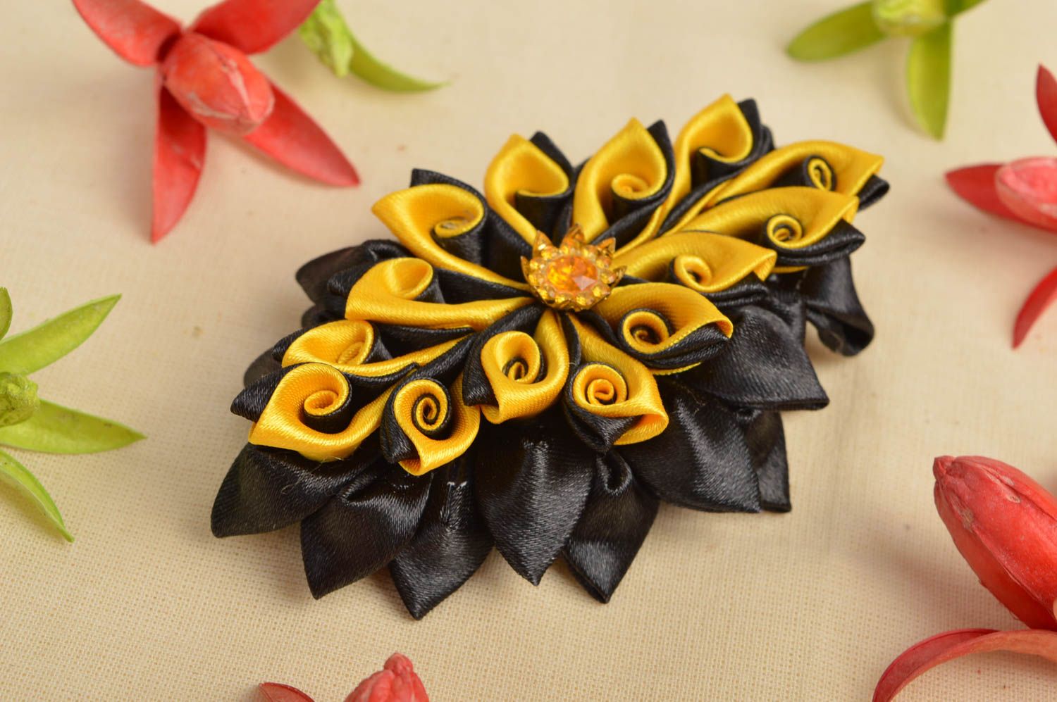 Gancho con flor bicolor artesanal complemento para peinados regalo original foto 1