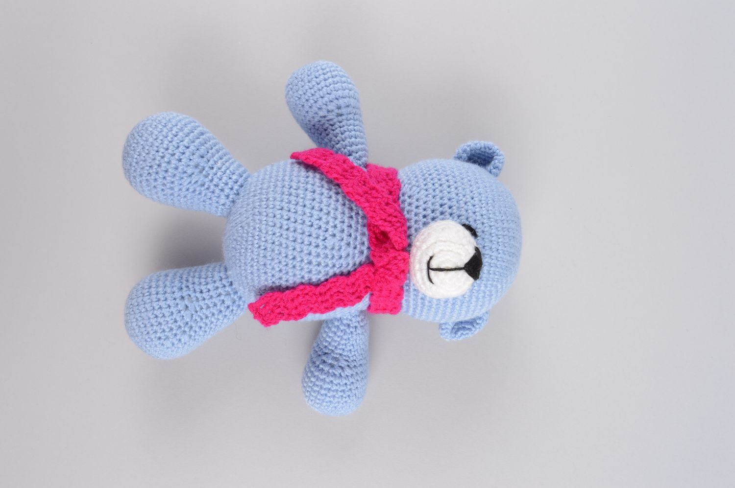 Мягкая игрушка ручной работы игрушка мишка голубой вязаная игрушка из акрила фото 4