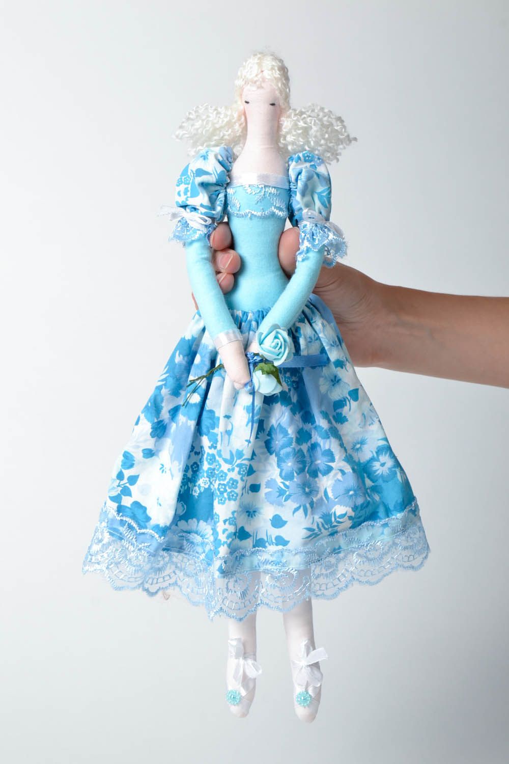 Текстильная кукла для интерьера фото 4