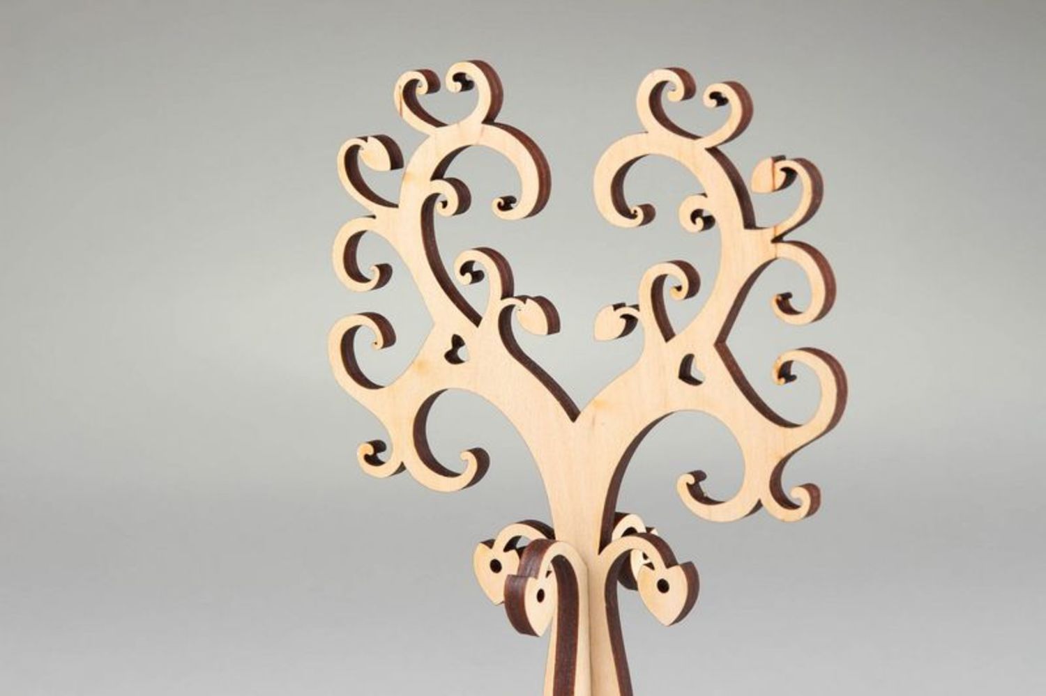 Árvore para jóia de madeira de vidoeiro foto 2