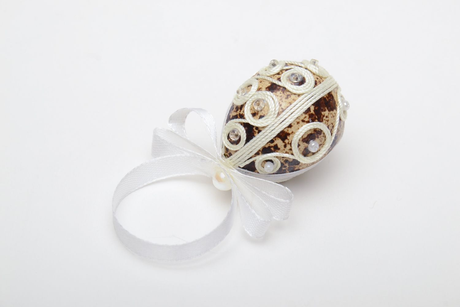 Oeuf de Pâques suspension déco petit avec motif et perles de rocailles photo 4