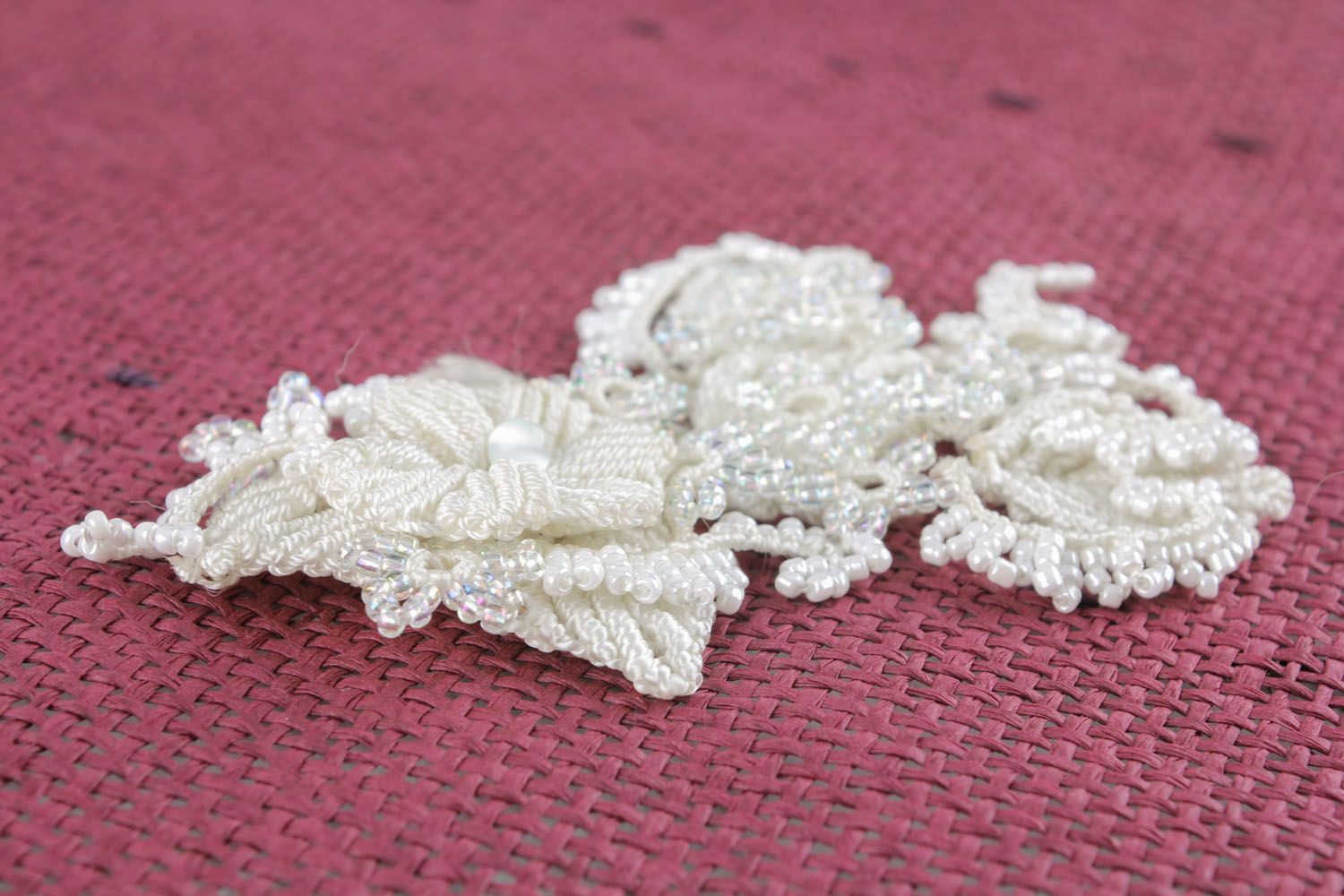 Woven applique brooch Snow-White photo 3