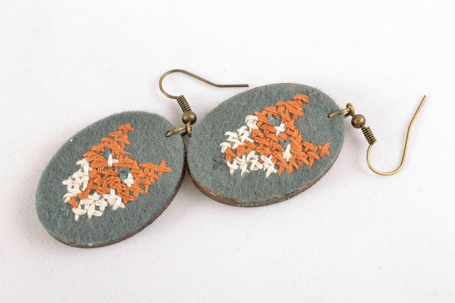 Handmade oval earrings with satin stitch embroidery photo 3