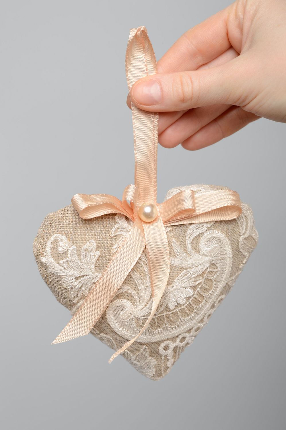 Linen interior hanging heart in vintage style photo 4