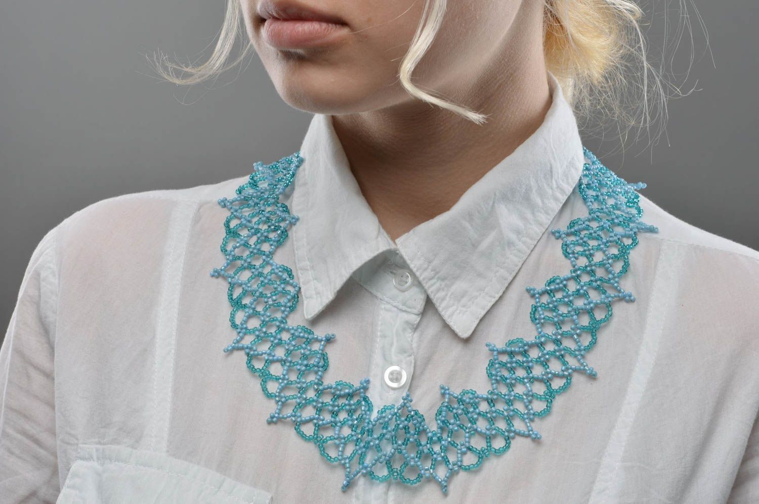 Glasperlen Halskette in Blau Designer Collier handmade zart elegant stilvoll foto 5