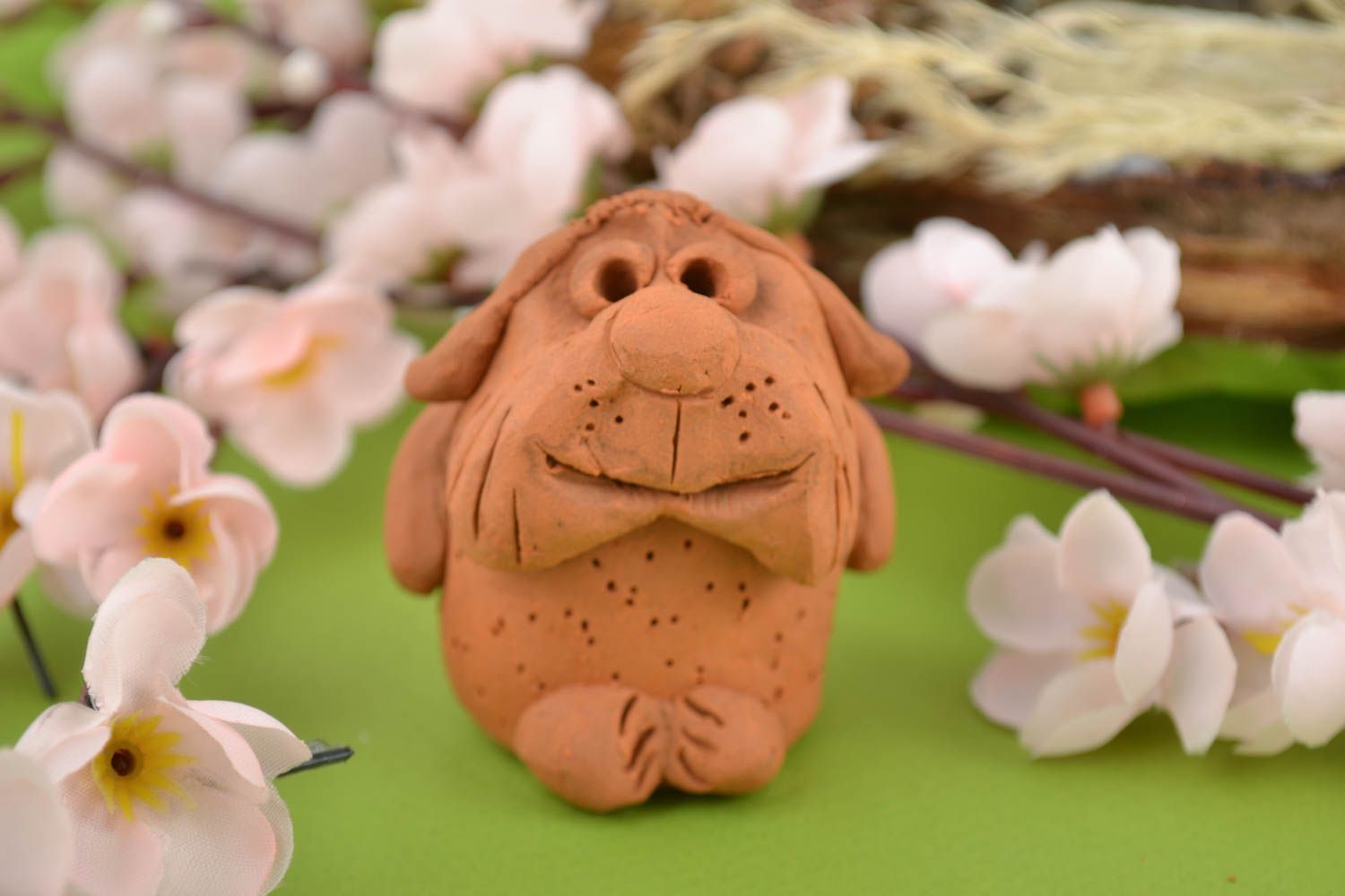 Handmade Dekofigur Hund Keramik Deko Figur aus Ton wunderschön braun foto 1