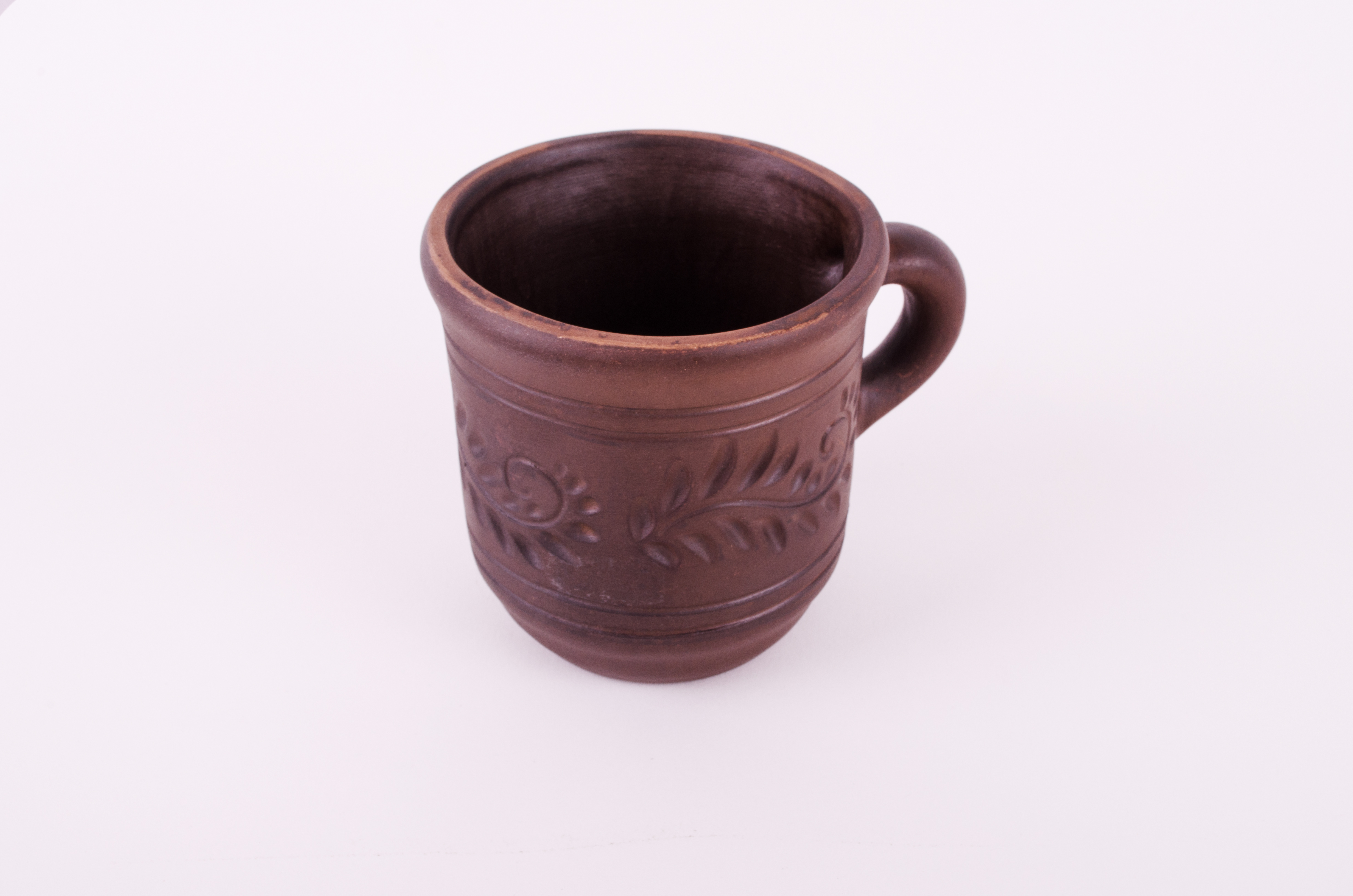 Big coffee cup made of clay  photo 1