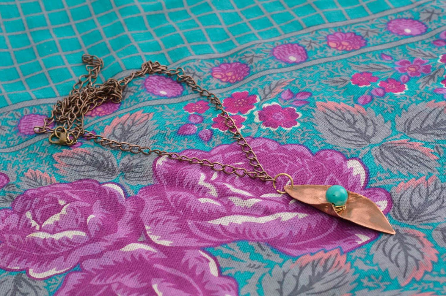 Pendentif métal cuivre Bijou fait main chaîne perle d'agate Accessoire femme photo 2