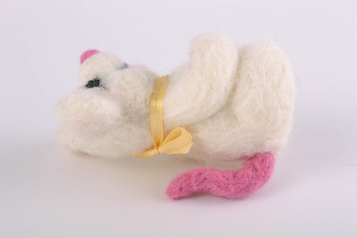 Petit jouet en laine feutrée Souris fait main originale pour enfant déco photo 4