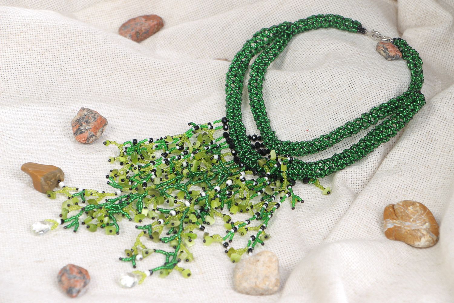 Handmade beaded necklace with natural cat's eye stone in green color palette photo 1